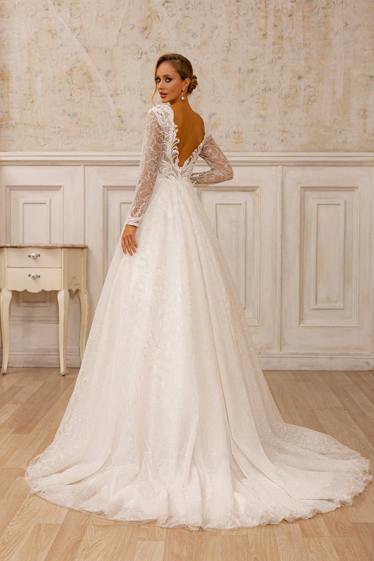 Feminine Long Sleeve V-Neck A-Line Glittery Backless Wedding Dress With Train  